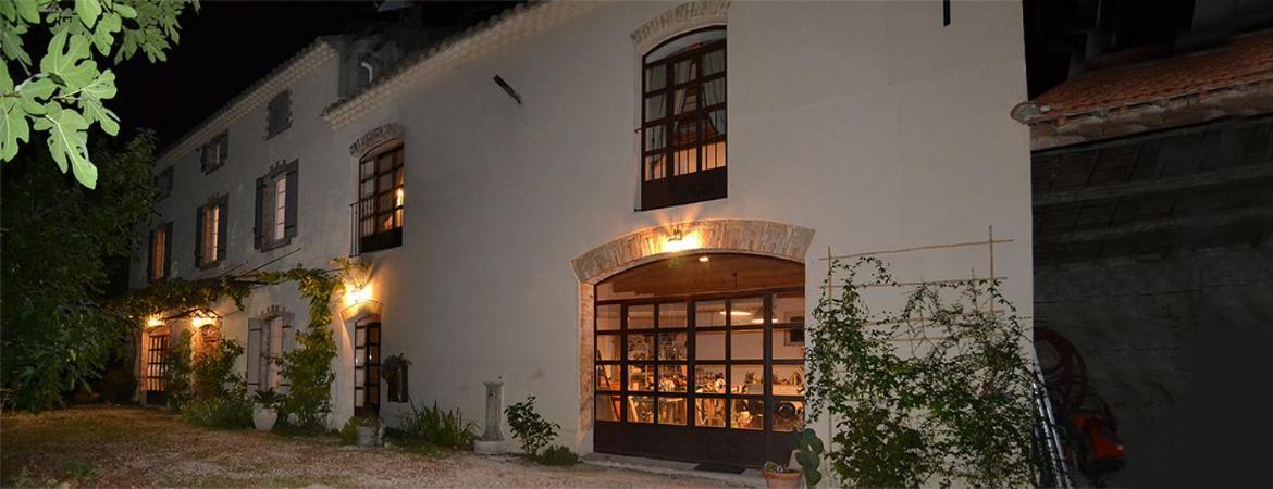 Chambres D Hotes De Charme Dans Mas La Souvine Du 17Eme, Chambres Climatisees Bedarrides Bagian luar foto