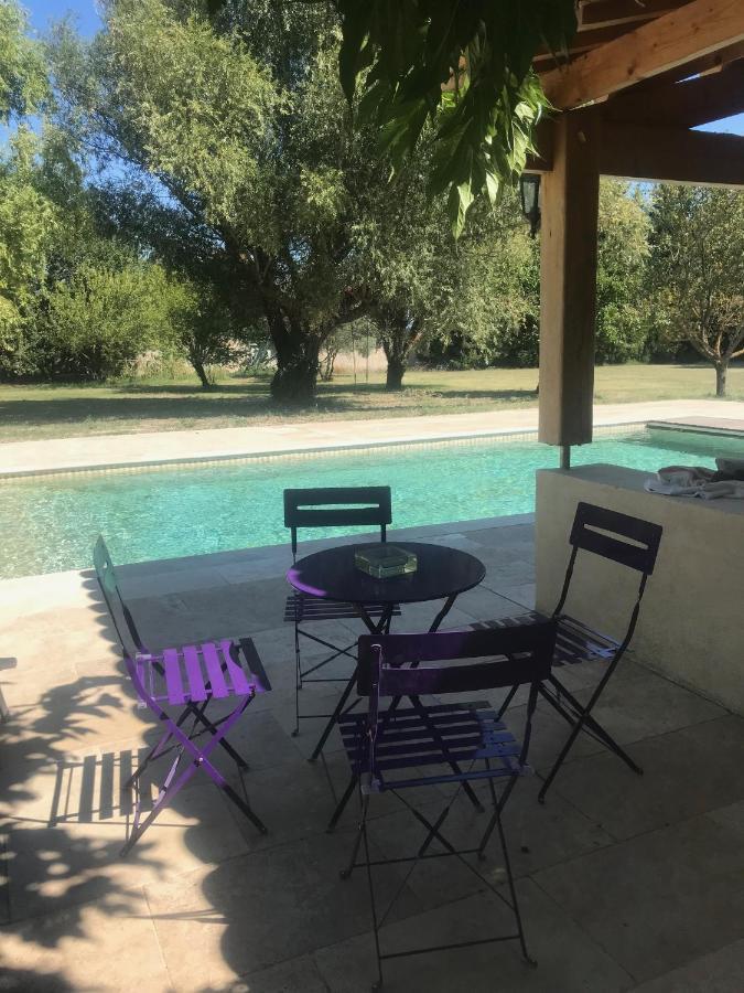 Chambres D Hotes De Charme Dans Mas La Souvine Du 17Eme, Chambres Climatisees Bedarrides Bagian luar foto
